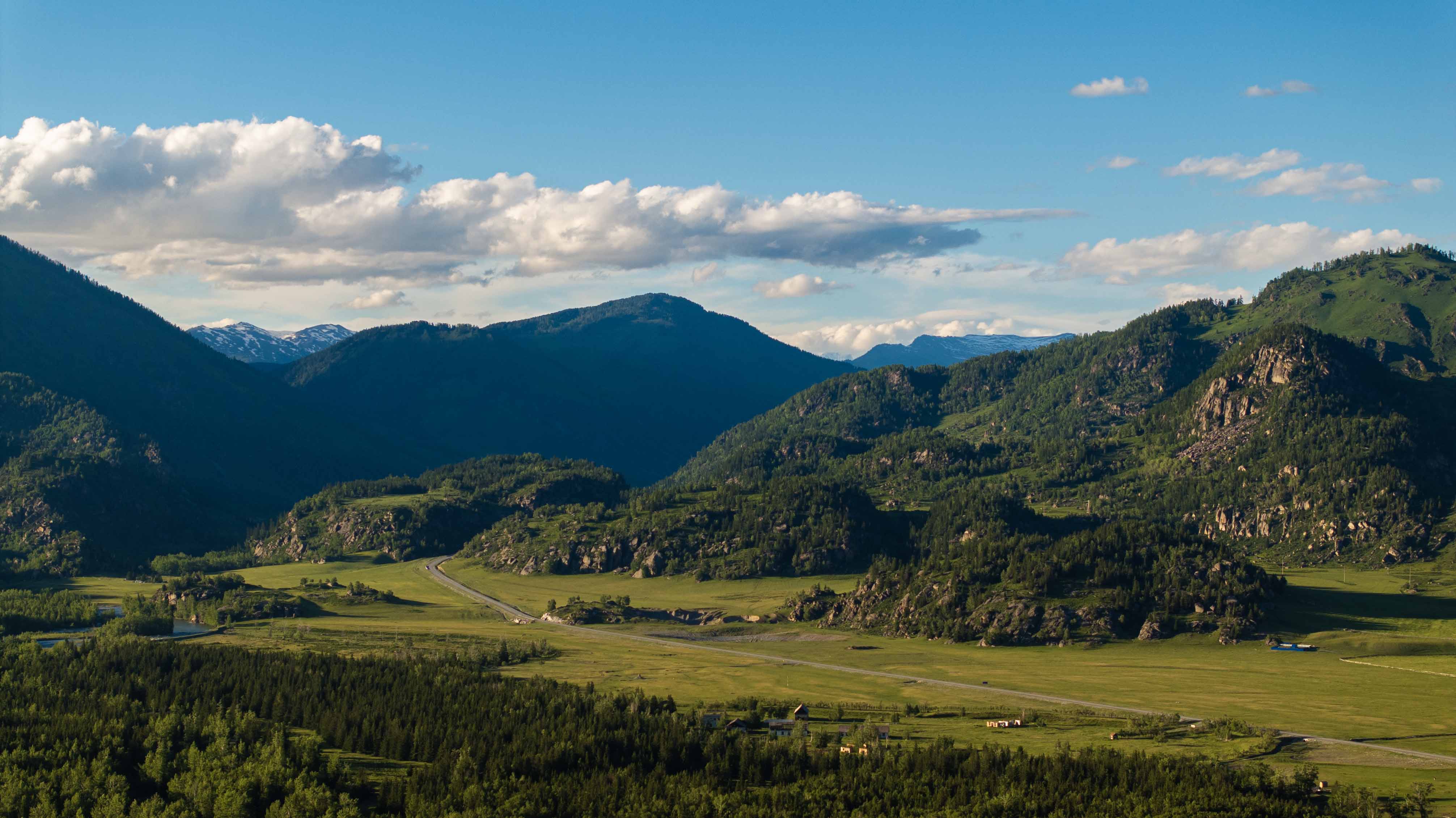 Day 3. Katon-Karagay - Guest house in Klimovo - Berel mounds - Yazovoye