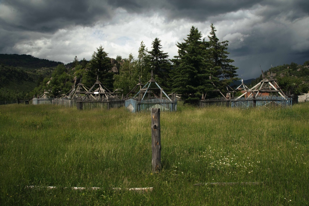 Кладбище в Катоне 